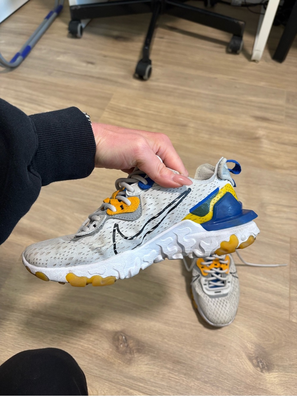 Nike React Sneakers - Picture 5 of 9